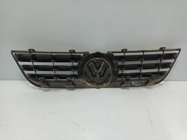6Q0853653E VAG Parrilla del radiador  disponible Vigo