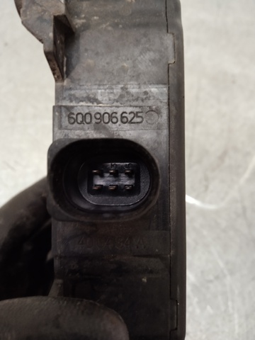 VAG 6Q0906625 Válvula conmutadora del regulador de mariposas del colector de admisión  disponible Valladolid