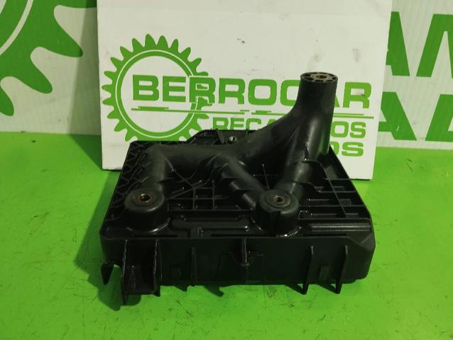 VAG 6Q0915331 Montaje De Bateria (Soporte)  disponible Lugo