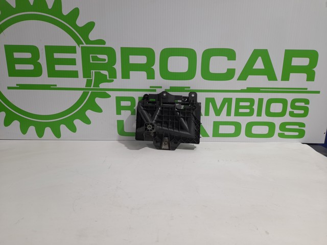 Montaje De Bateria (Soporte) 6Q0915331D VAG/Skoda