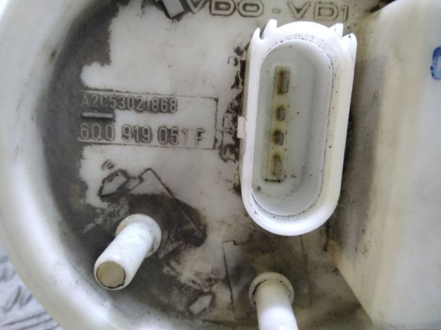 6Q0919051 VAG Módulo de bomba de combustible con sensor de nivel de combustible  disponible Vigo