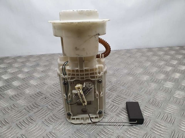 6Q0919051F Módulo de bomba de combustible con sensor de nivel de combustible  disponible Burgos