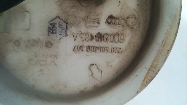 VAG 6Q0919183A Bomba de gasolina  en stock Terrassa