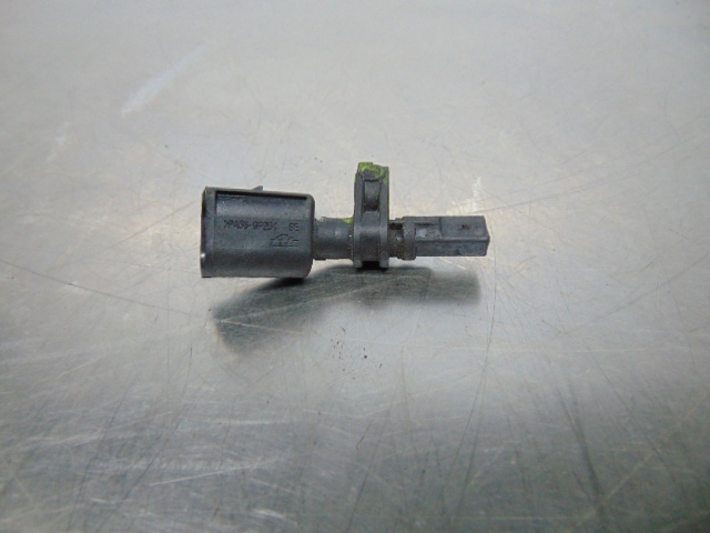 VAG 6Q0927803B Sensor ABS delantero izquierdo  en stock Salamanca