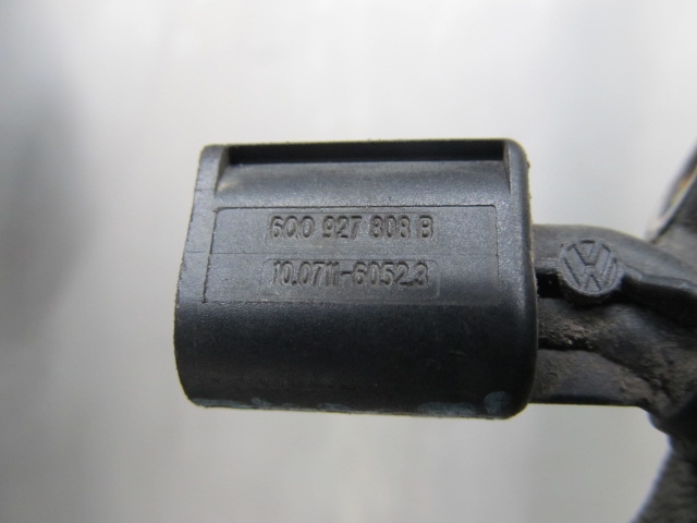 VAG 6Q0927808B Sensor ABS trasero derecho  disponible Valladolid