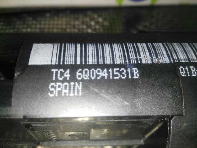 6Q0941531B VAG Interruptor de luces en el tablero comprar Madrid