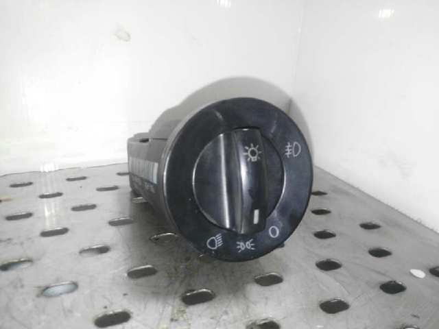 VAG 6Q0941531B Interruptor de luces en el tablero  comprar en Ponferrada
