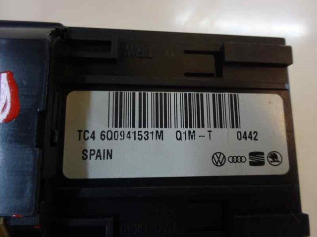 6Q0941531M VAG Interruptor de luces en el tablero  comprar en Oviedo