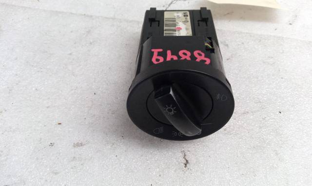 VAG 6Q0941531M Interruptor de luces en el tablero comprar Barcelona
