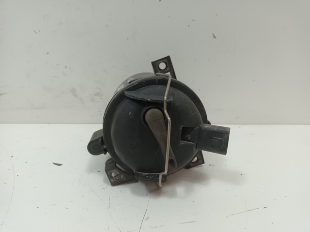 6Q0941699 Luz antiniebla izquierdo  en stock Sabadell