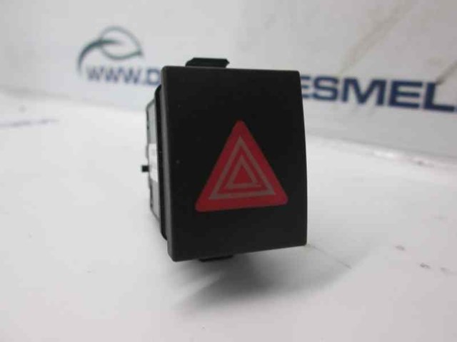 Boton de luz de emergencía Volkswagen Polo V desde 31,94 €