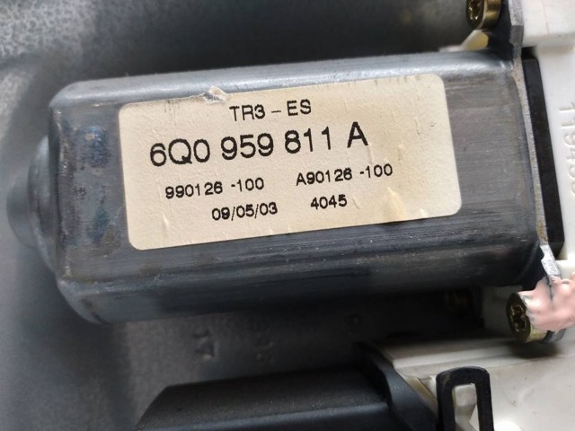 6Q0959811A VAG Motor del elevalunas de la puerta trasera izquierda  en stock Córdoba