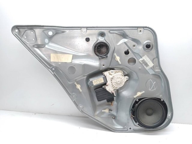 6Q0959811A Motor del elevalunas de la puerta trasera izquierda comprar Almería