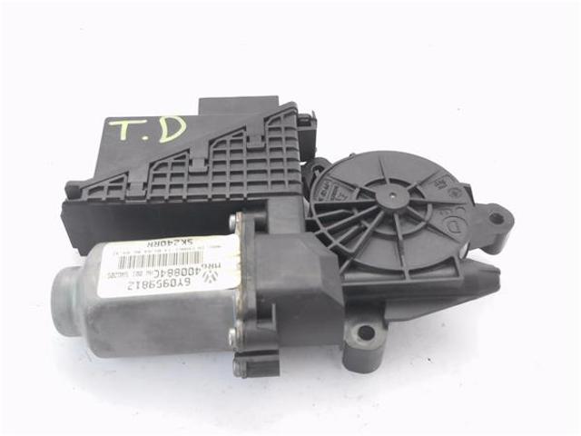 VAG 6Q0959812A Motor del elevalunas de la puerta trasera derecha  comprar en Albacete