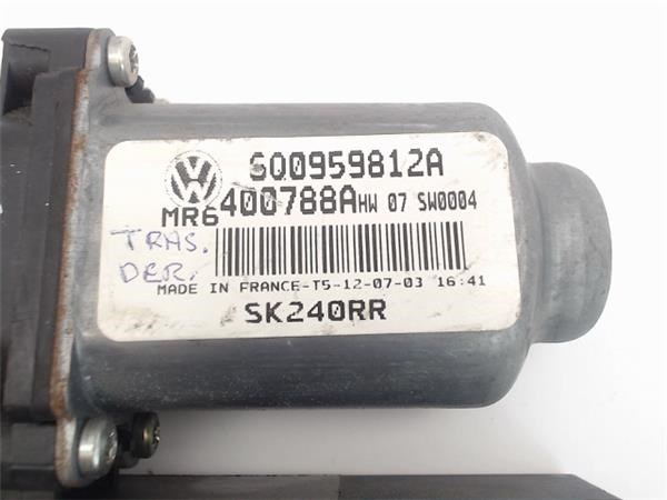6Q0959812A Motor del elevalunas de la puerta trasera derecha  en stock Granada