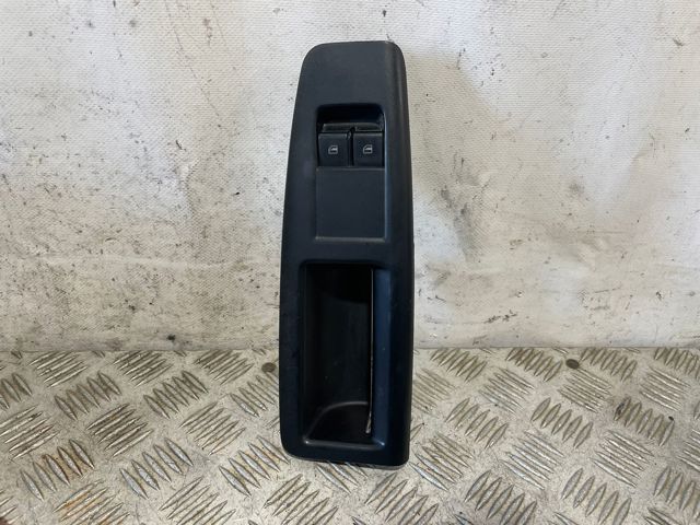 6Q0959856 Botón de encendido del motor del elevalunas trasero  disponible Utrera