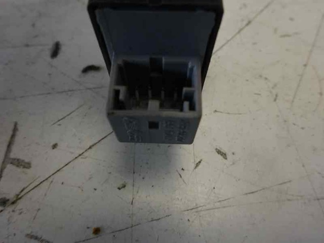 6Q0959856 VAG Botón de encendido del motor del elevalunas trasero comprar Madrid