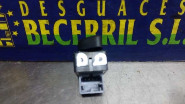 6Q0959856 Botón de encendido del motor del elevalunas trasero comprar Almería