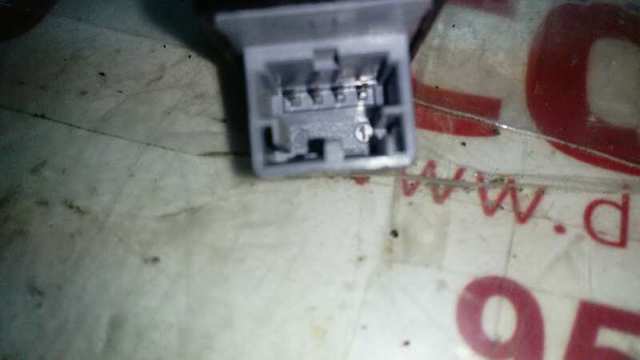 6Q0959856 VAG Botón de encendido del motor del elevalunas trasero  comprar en Jaén