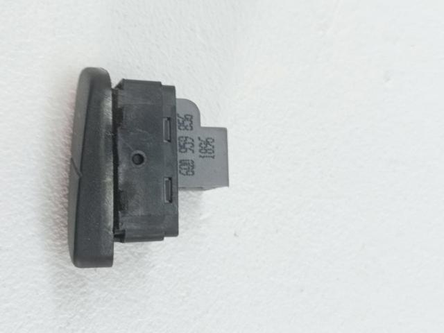 VAG 6Q09598569B9 Botón de encendido del motor del elevalunas trasero  en stock Valencia