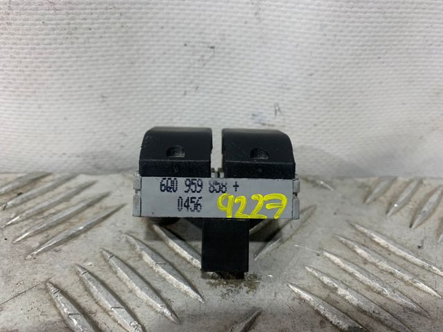 VAG 6Q0959858 Unidad de control de elevalunas delantera izquierda  disponible España