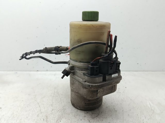 6Q1423051 VAG
