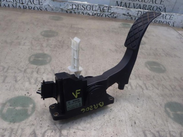 6Q1721503D Pedal del acelerador  disponible Utrera