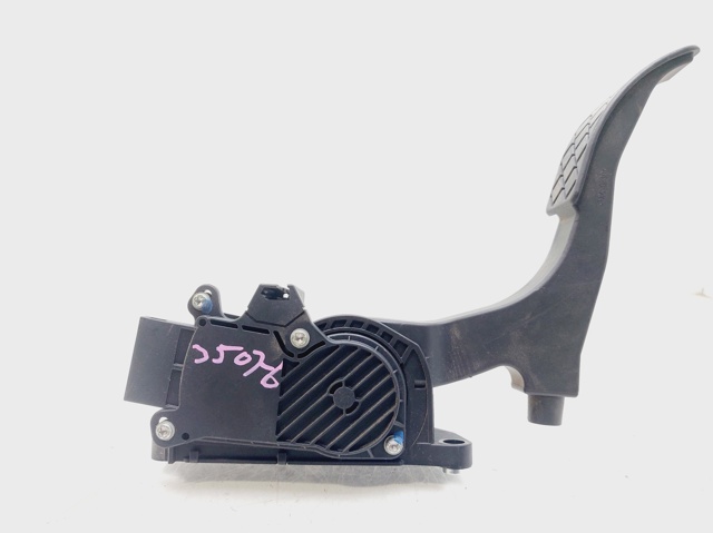6Q1721503F Pedal del acelerador  en stock Granada