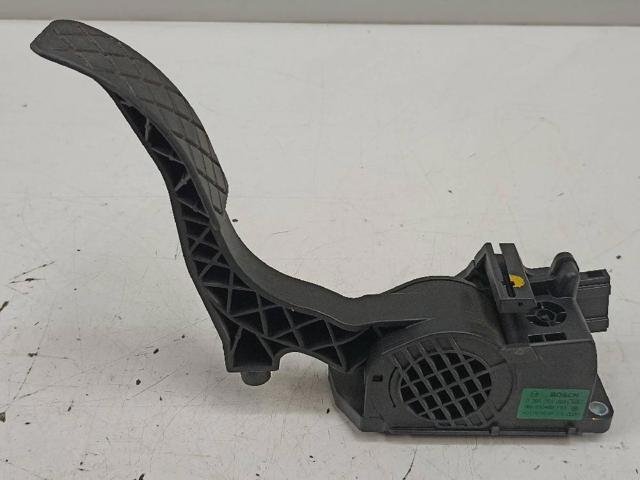 6Q1721503F VAG Pedal del acelerador  en stock Córdoba