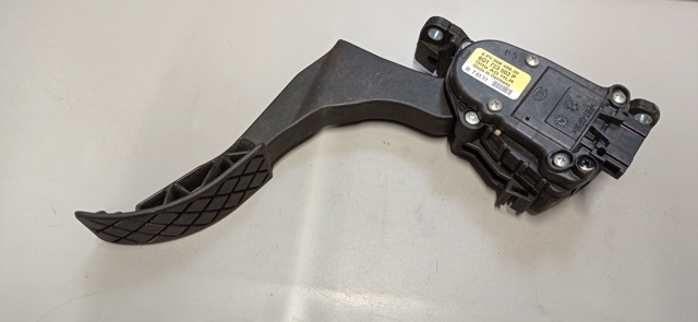 6Q1723503P Pedal del acelerador  disponible Burgos