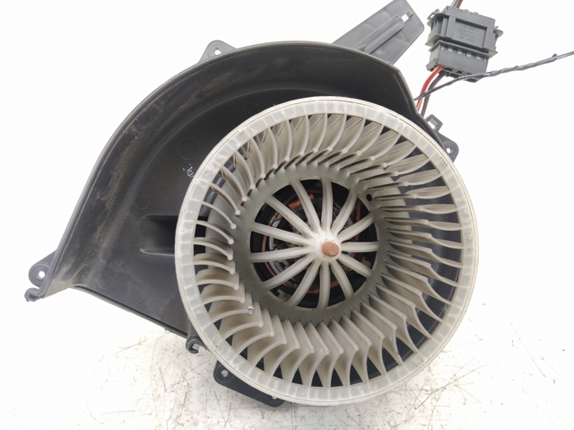 6Q1819015 Ventilador habitáculo  en stock Sabadell