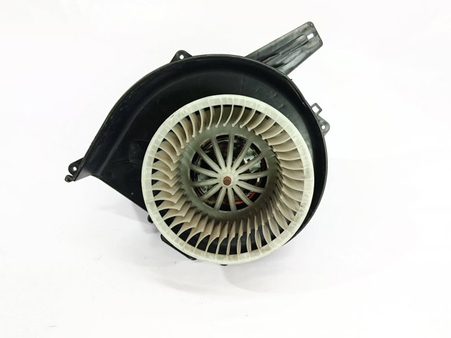 6Q1820015 Motor del ventilador del calefactor  disponible Burgos
