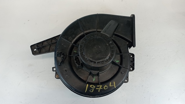 VAG 6Q1820015C Motor del ventilador del calefactor  disponible España