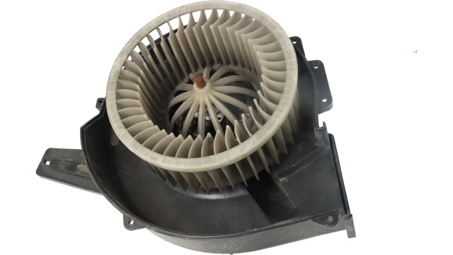 6Q1820015C Motor del ventilador del calefactor  disponible Málaga