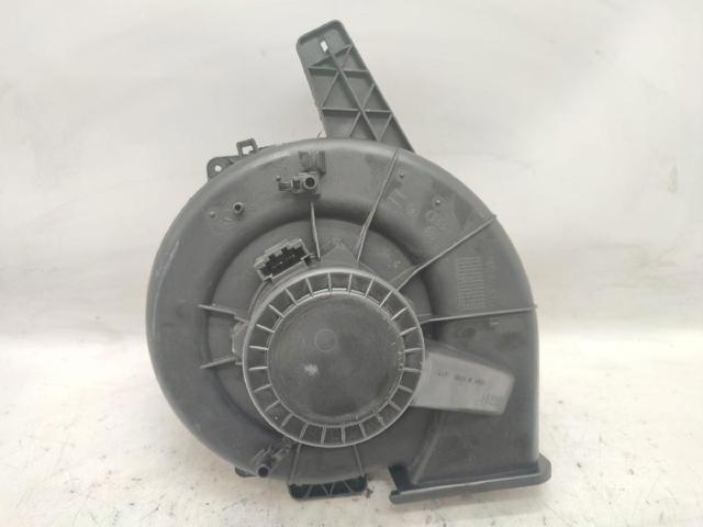 6Q1820015C Motor del ventilador del calefactor  disponible Utrera
