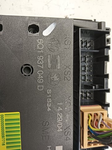 6Q1937049D Caja de fusibles comprar Sevilla
