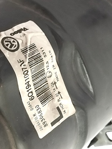 6Q1941007AF VAG Faro izquierdo  comprar en Oviedo