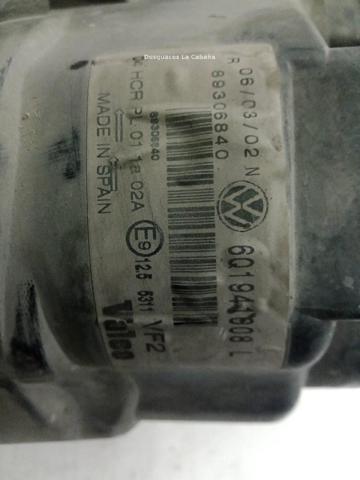 6Q1941008AF Faro derecho  disponible Utrera