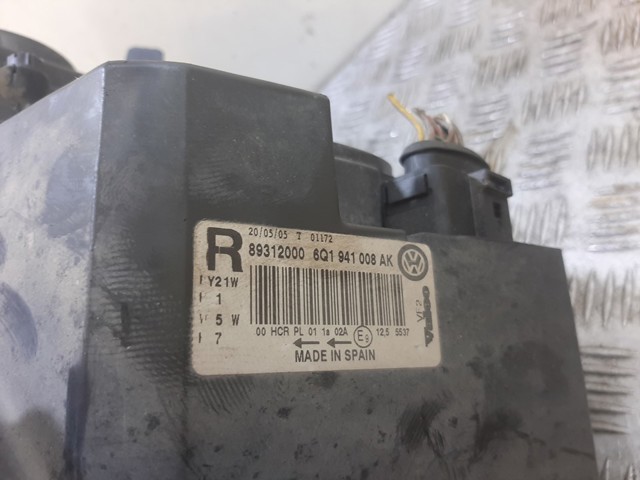 6Q1941008AK Faro derecho  en stock Castellón
