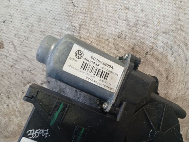 6Q1959802A VAG