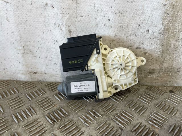 6Q2959801A Mecanismo de elevalunas delantero derecha comprar Almería