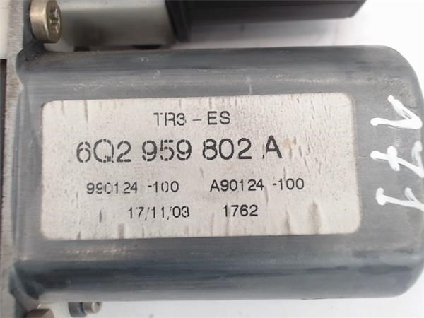 6Q2959802A Motor del elevalunas eléctrico comprar Sevilla