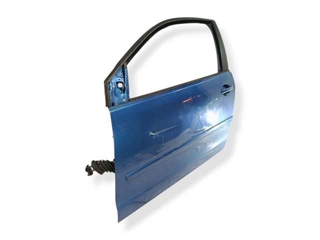 6Q3831055K Puerta delantera izquierda  en stock Sabadell
