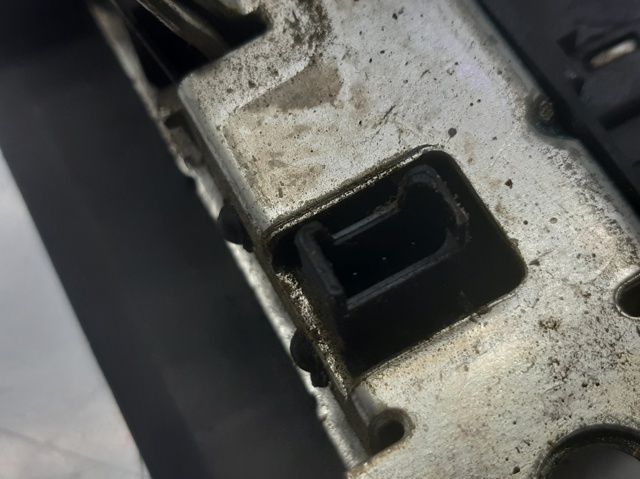 6Q6827505B VAG Cerradura de tapa de maletero  disponible Ourense