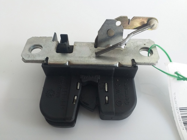 VAG 6Q6827505B Cerradura de maletero comprar Tarragona
