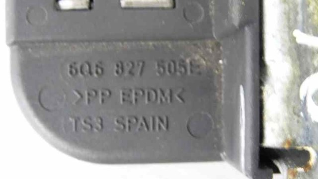 6Q6827505E Cerradura de maletero comprar Sevilla