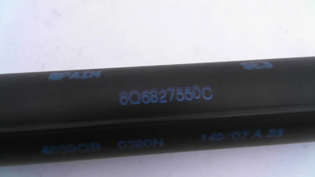 6Q6827550D Amortiguador de la tapa del maletero  comprar en Pontevedra