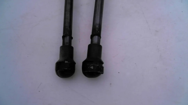 6Q6827550D Amortiguador maletero  en stock Sabadell