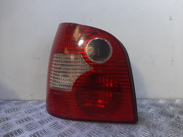 VAG 6Q6945095B Piloto trasero izquierdo comprar Barcelona