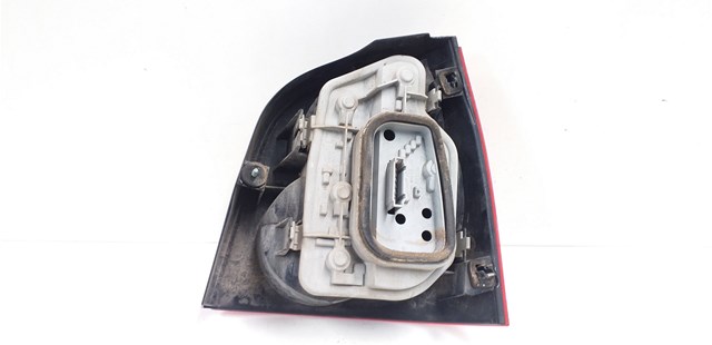 6Q6945095G VAG Piloto trasero izquierdo  comprar en Oviedo